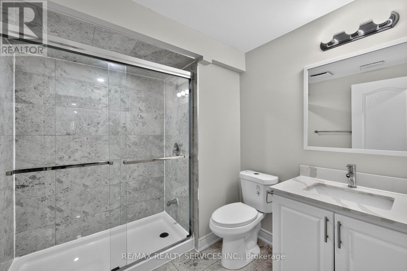 3 Blue Silo Way, Brampton, ON photo 45