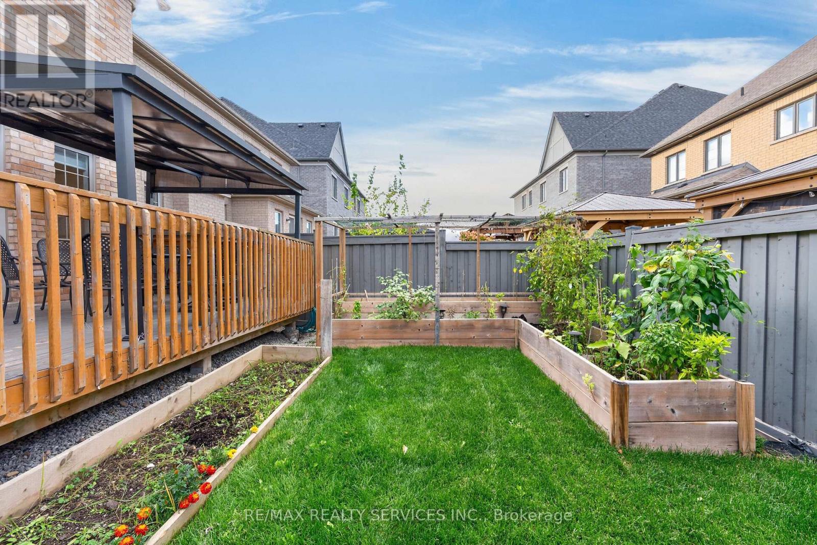 3 Blue Silo Way, Brampton, ON photo 50