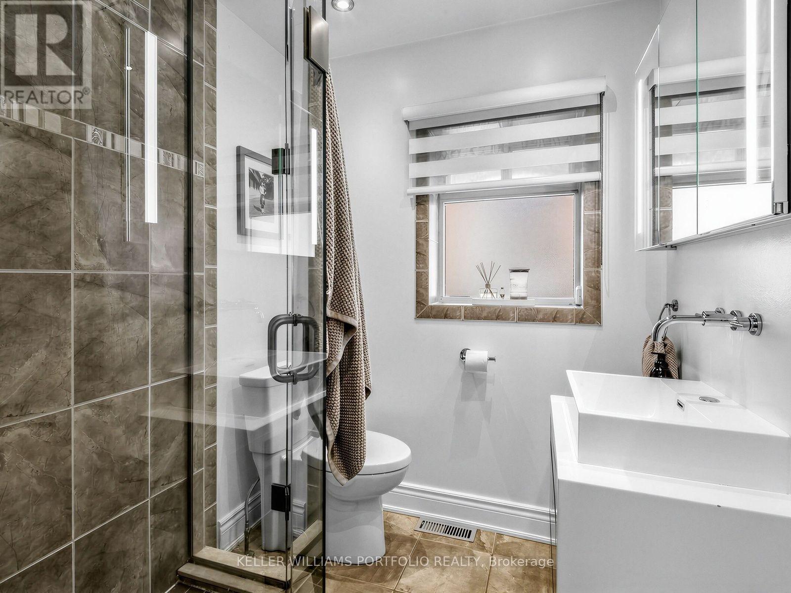163 Lambton Avenue, Toronto, ON photo 17