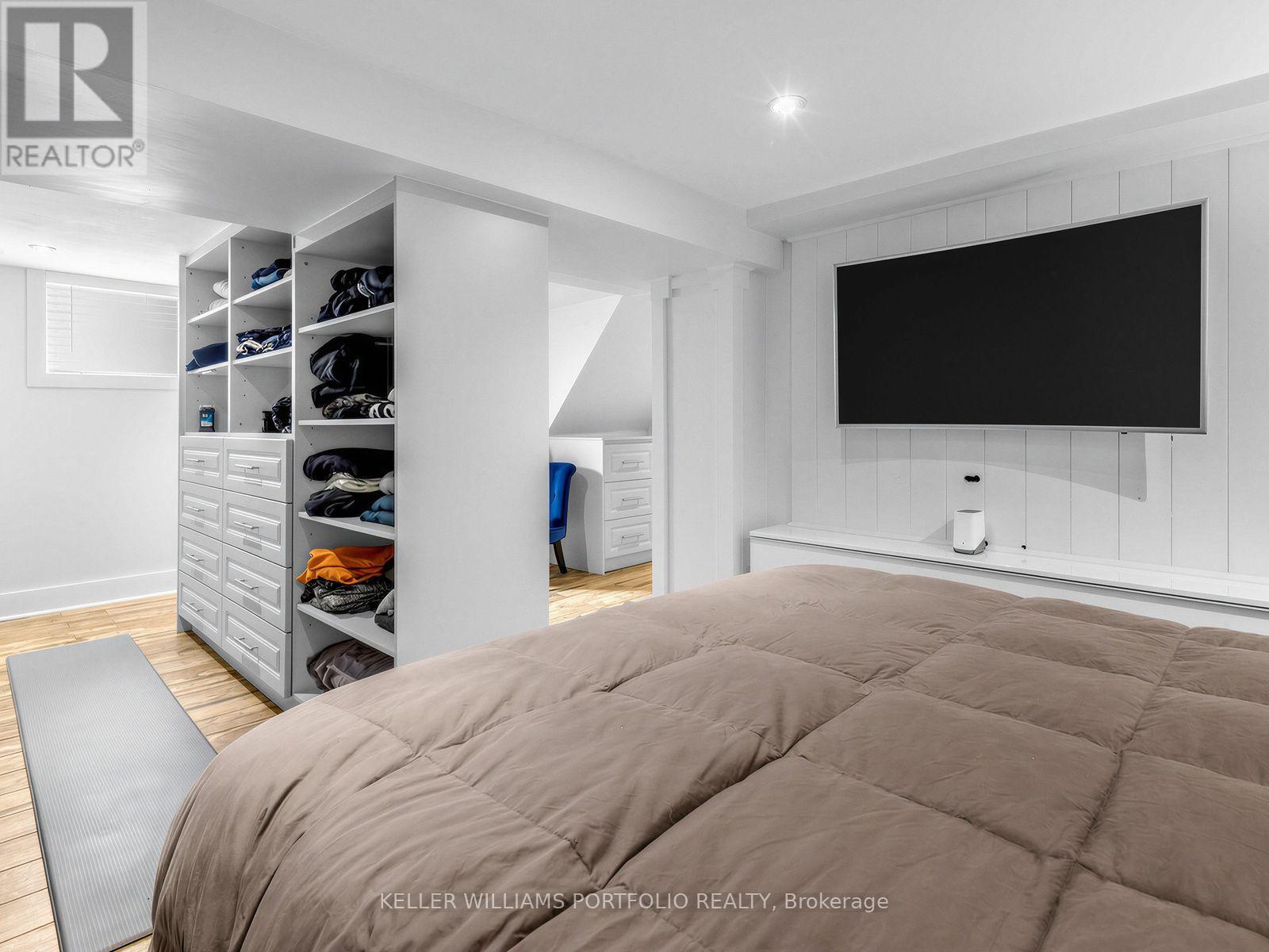 163 Lambton Avenue, Toronto, ON photo 21