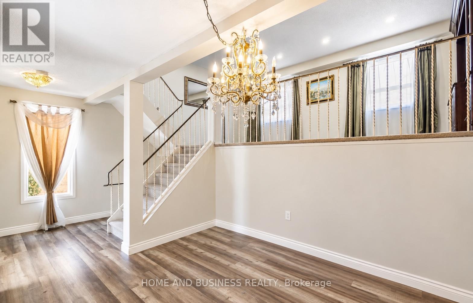 6040 Montevideo Road — photo 8