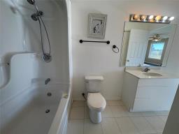140049 109 Road W, Dauphin, MB R7N2V4 Photo 18