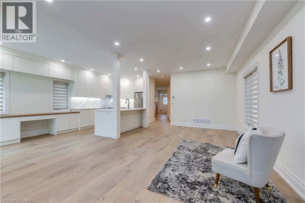2364 Hilda Drive — photo 10