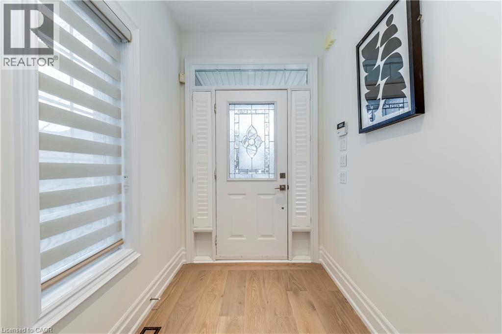 2364 Hilda Drive — photo 3