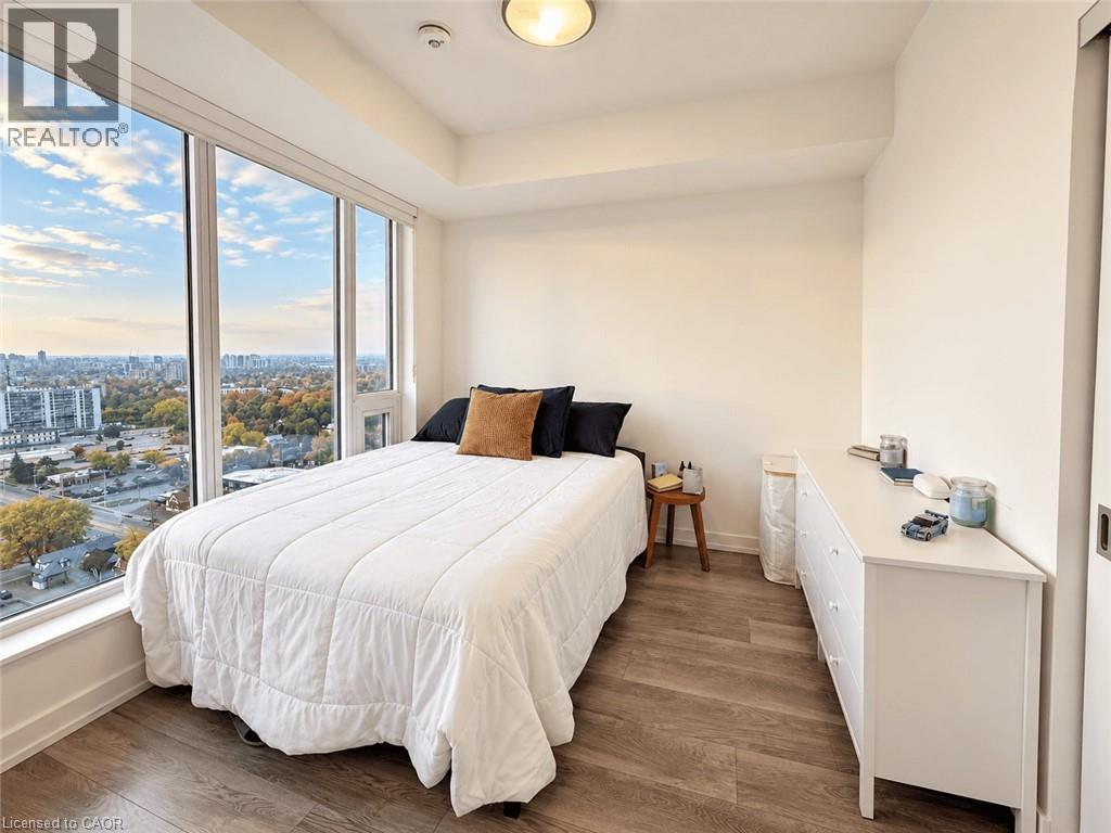 15 WELLINGTON Street S Unit# 2510, Kitchener — photo 8