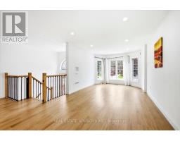 64 Acorn Crescent, Wasaga Beach, ON L9Z1L7 Photo 12