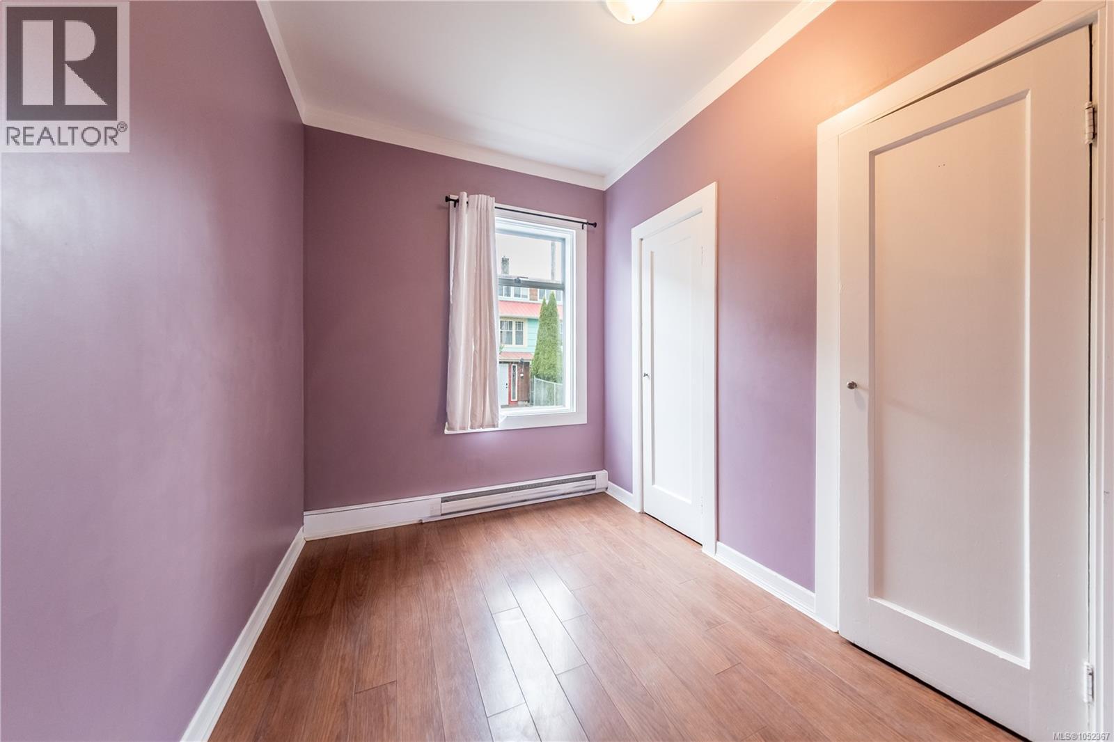 40 Irwin St - 17