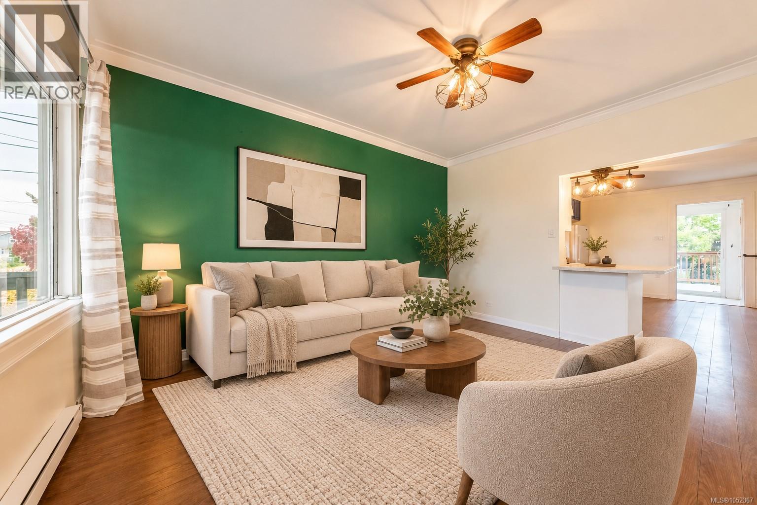 40 Irwin St - 18