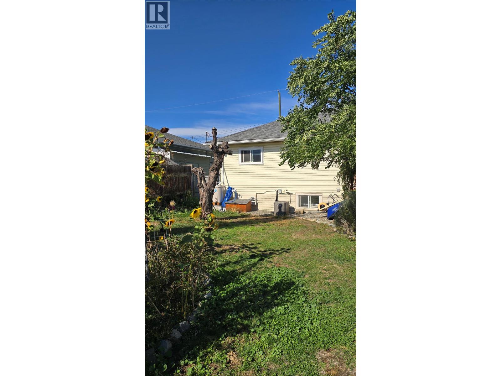 266 CHESTNUT Avenue - 30