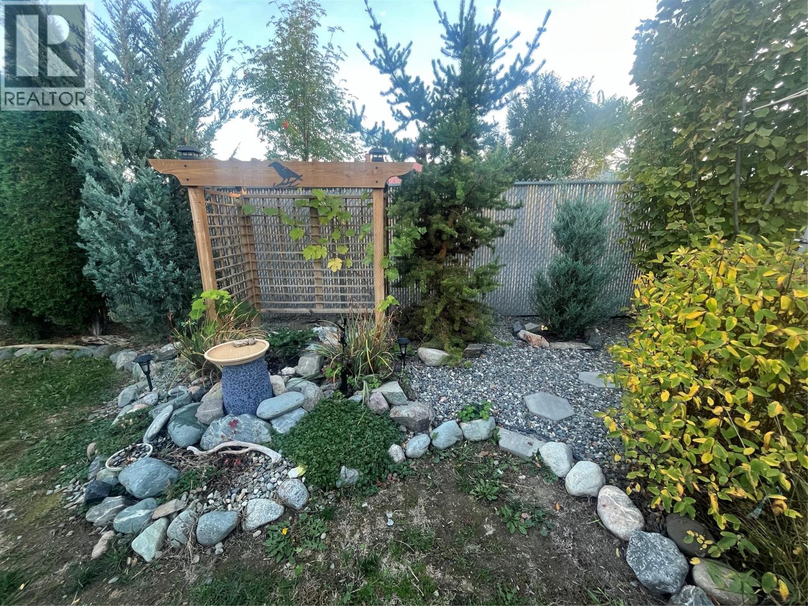 266 CHESTNUT Avenue - 42