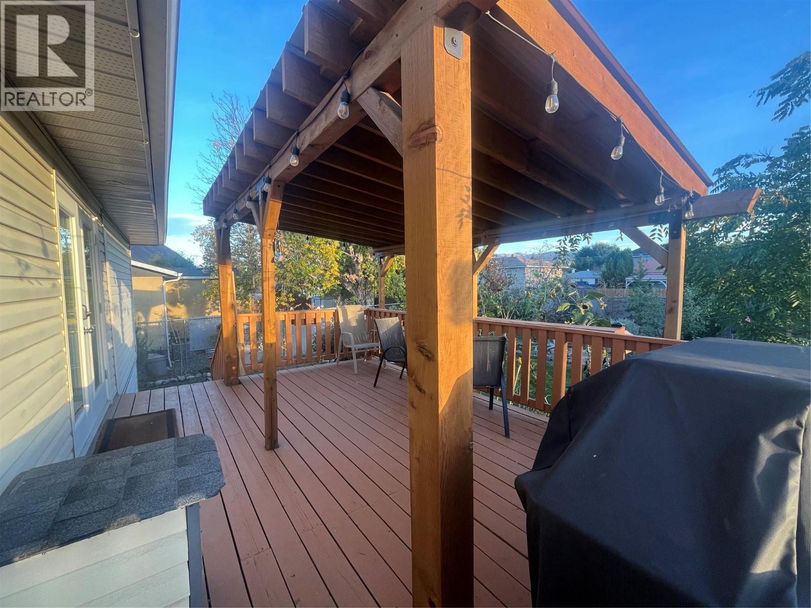 266 CHESTNUT Avenue - 43