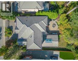 1729 Hampton Drive, Coquitlam, BC V3E3C9 Photo 8