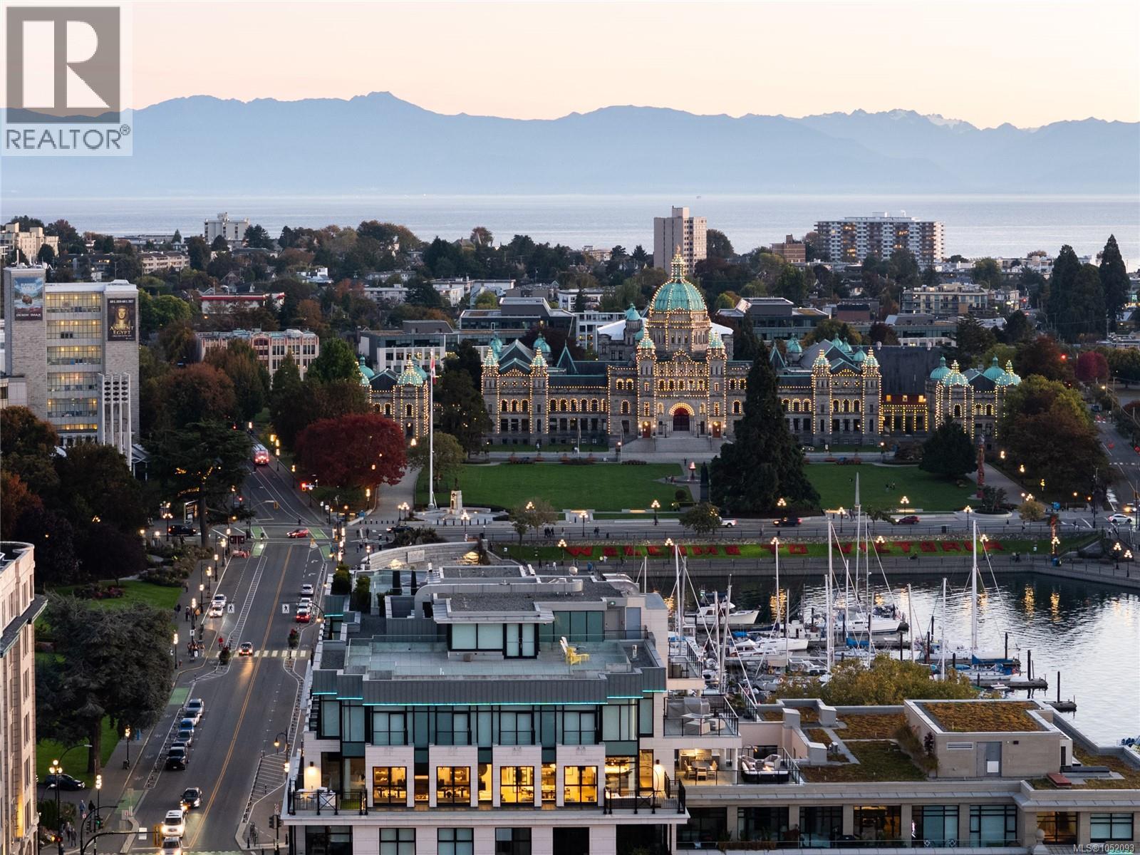 601 888 Government Street, Victoria