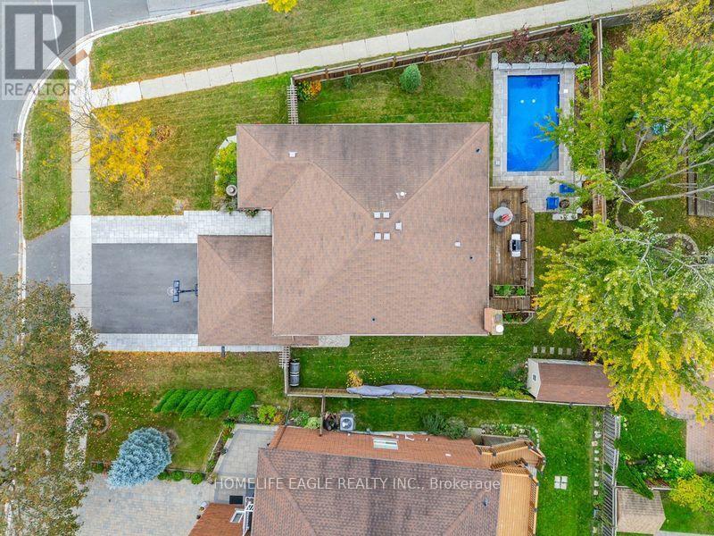 255 Savage Road, Newmarket, ON photo 35