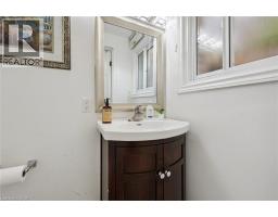 326 Manchester Road, Kitchener, ON N2B1A4 Photo 24