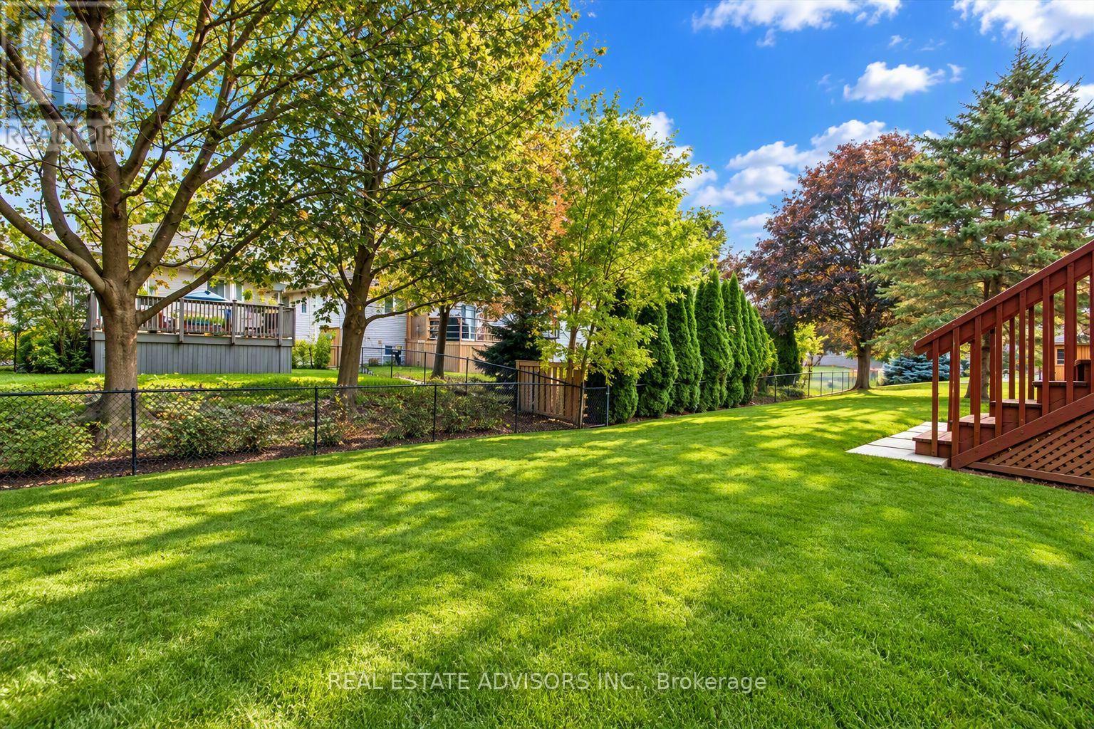 64 ACORN CRESCENT - 37