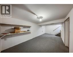 2009 Columbia Avenue, Castlegar, BC V1N2W9 Photo 17