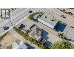 2009 Columbia Avenue, Castlegar, BC V1N2W9 Photo 33