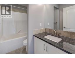 68 Victoria Cross Boulevard SW - photo 14