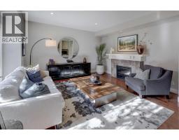 68 Victoria Cross Boulevard SW - photo 5