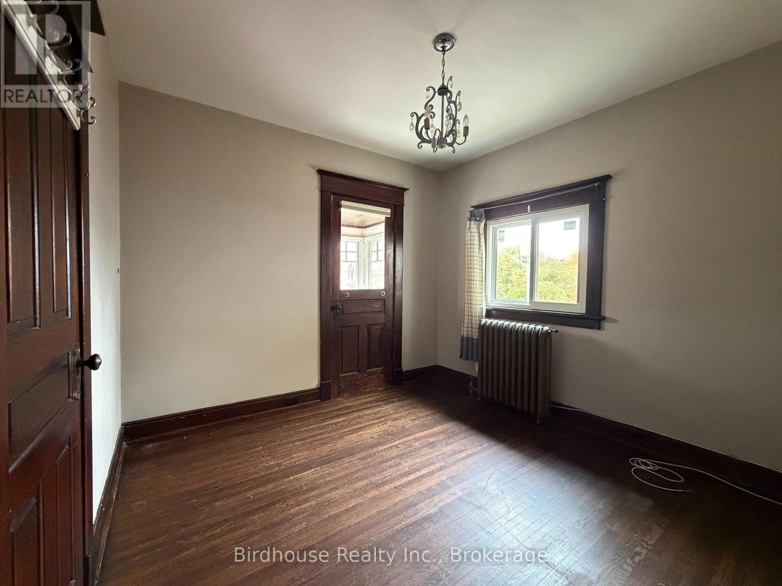 44 Cambridge Street North — photo 18