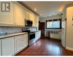 44 Cambridge Street N, Kawartha Lakes, ON K9V4C7 Photo 10