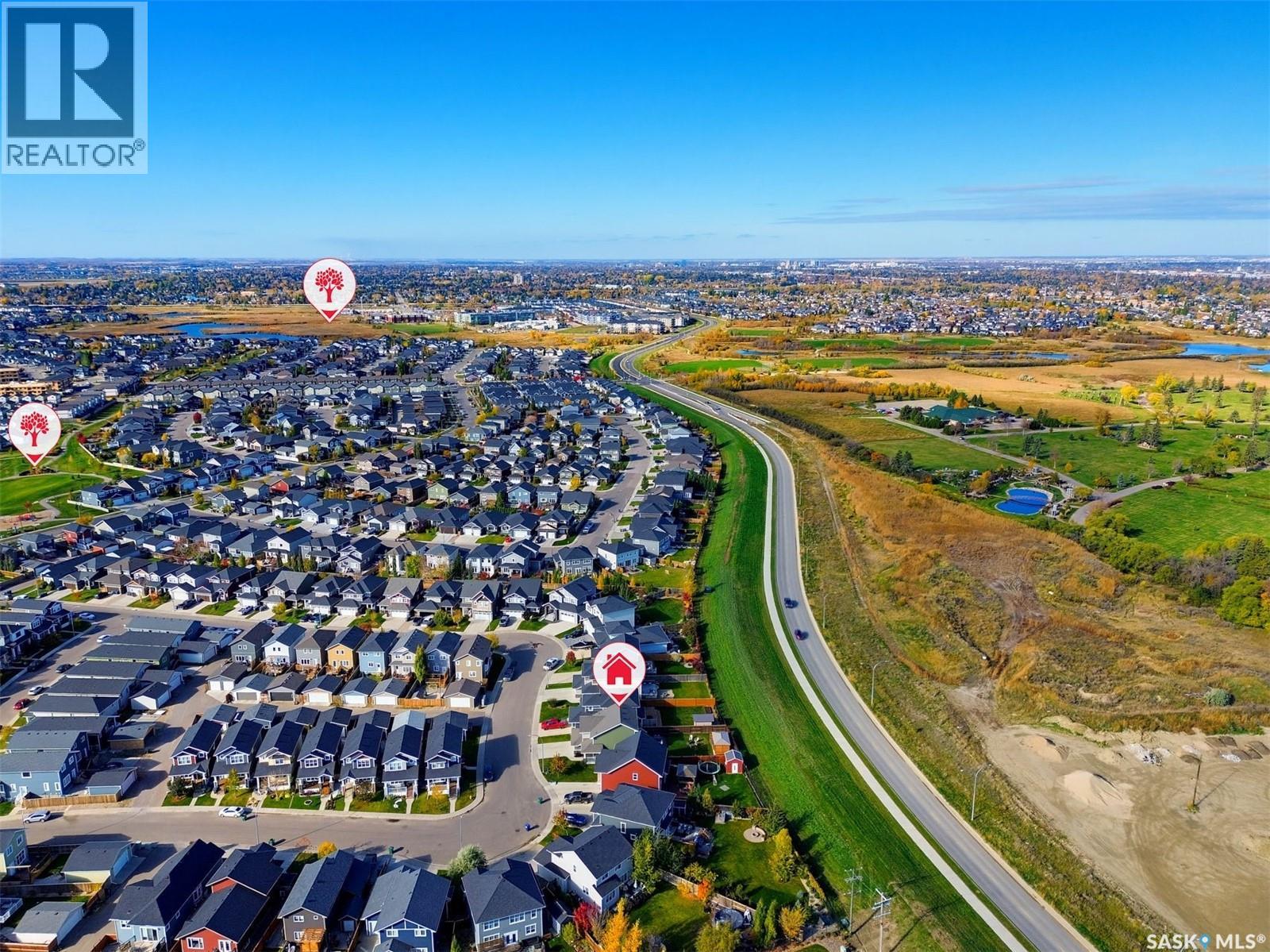263 Eaton CRESCENT - 42