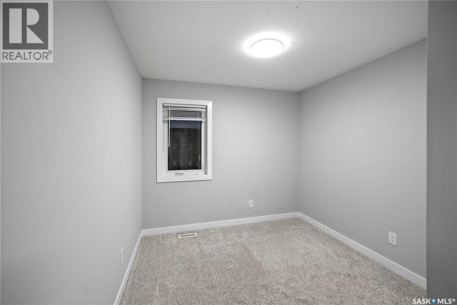 5612 Gilbert CRESCENT - 20