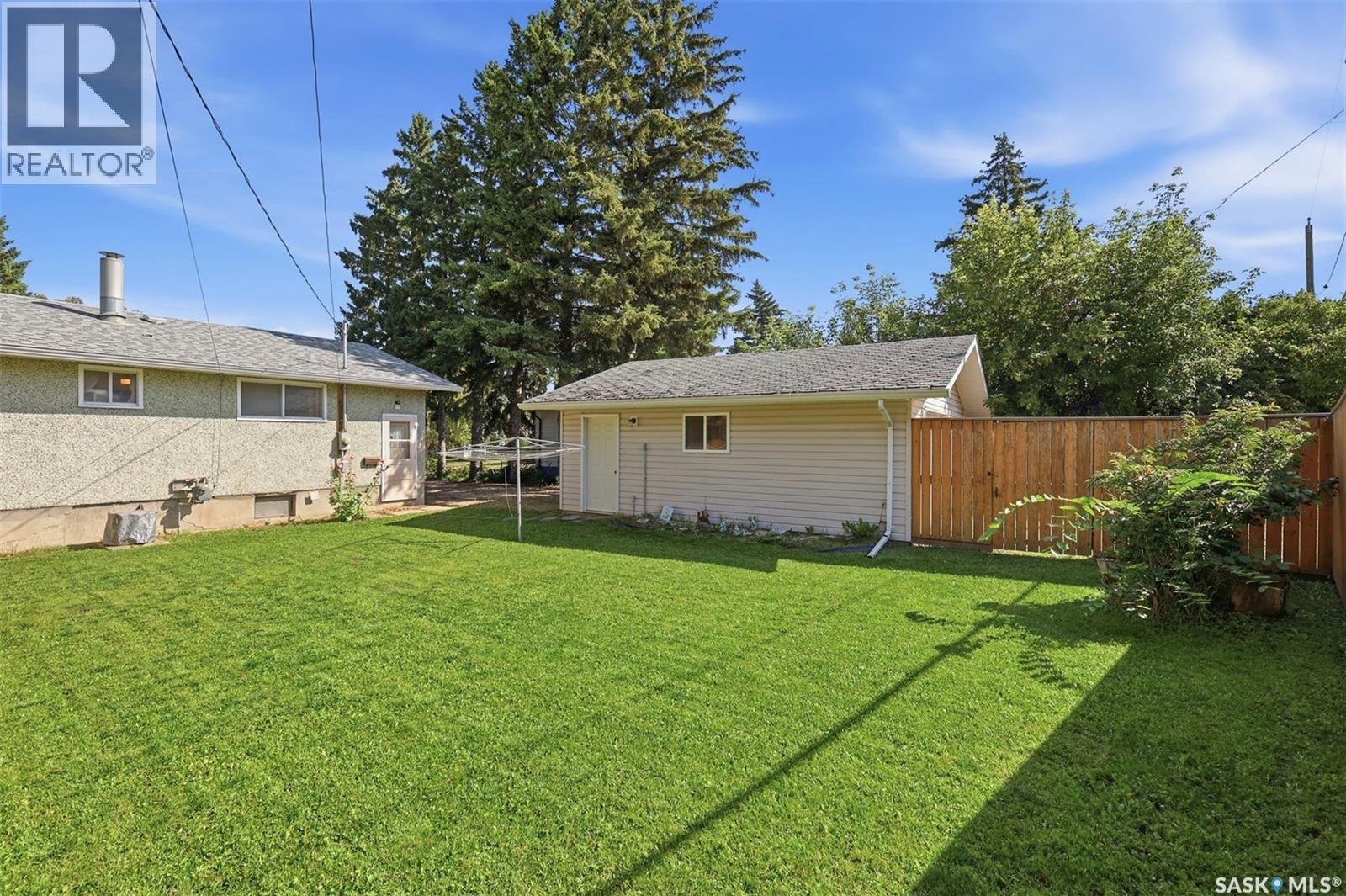 370 Taylor AVENUE, Birch Hills — photo 21