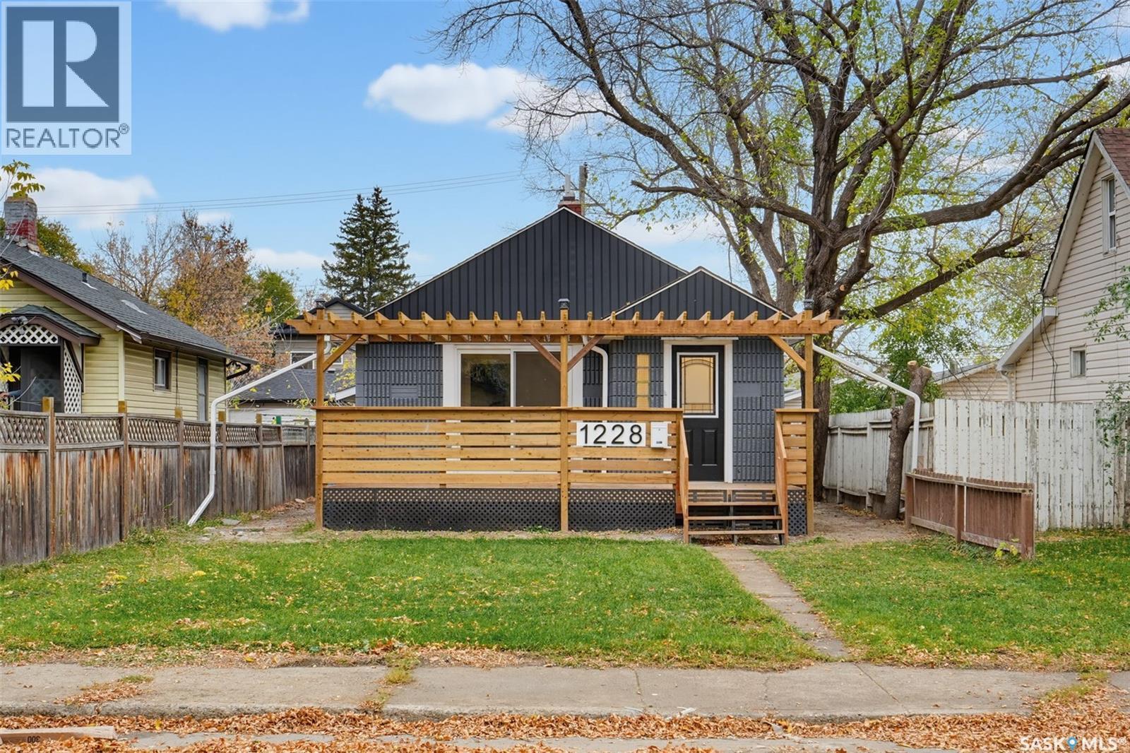 1228 1st AVENUE, Saskatoon