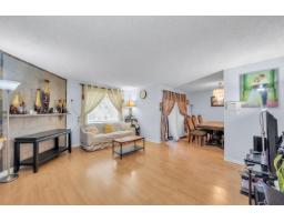 14846 Holly Park Lane, Surrey, BC V3R6Y2 Photo 16