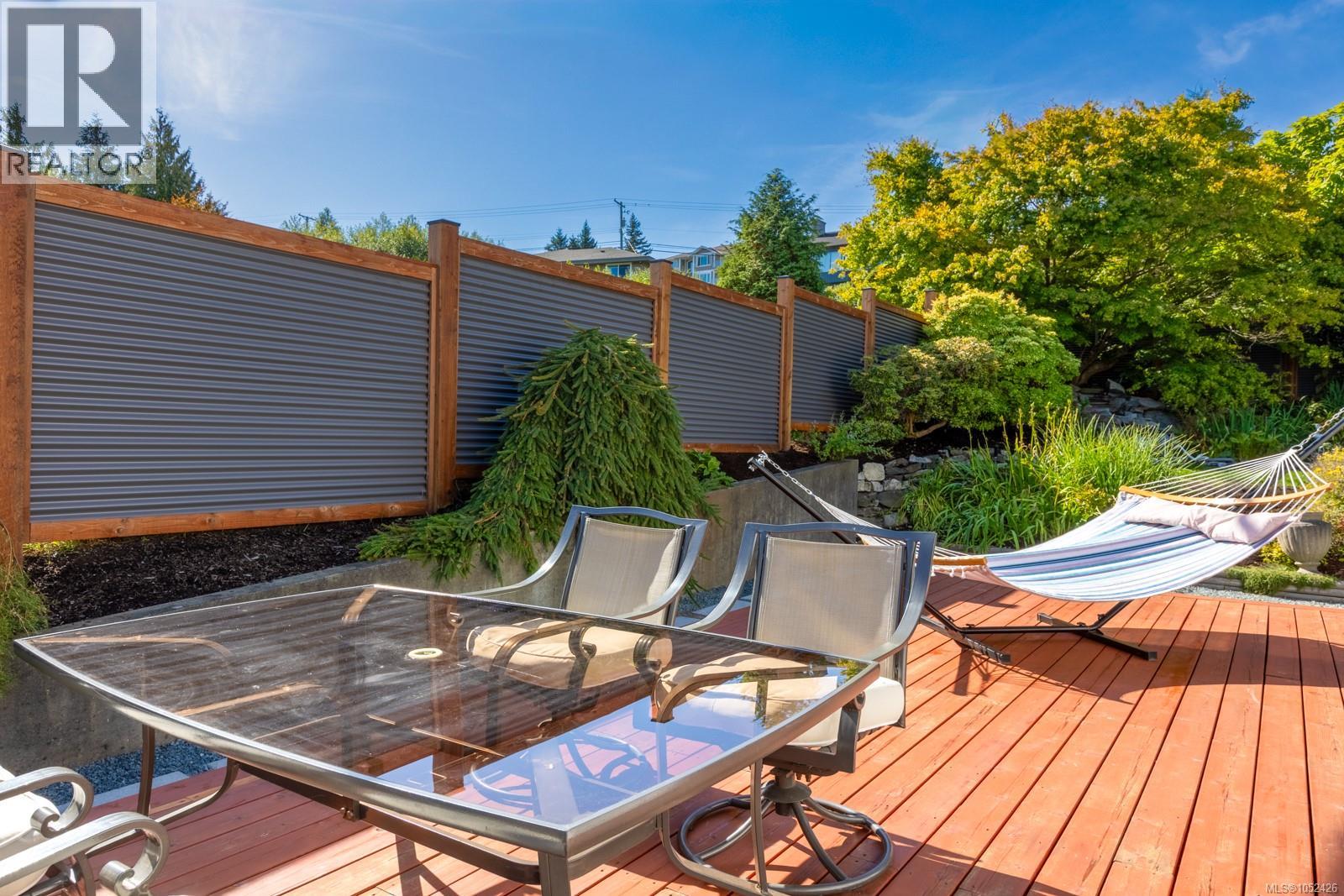 392 Carnegie St - 33