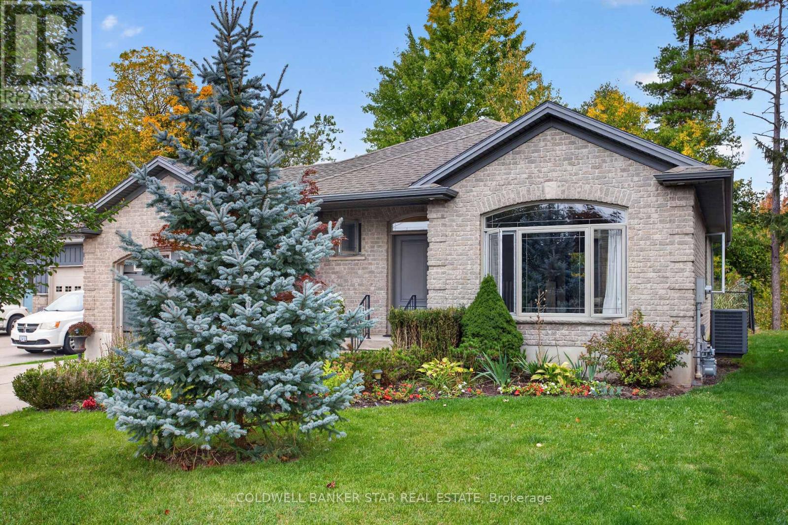 63 Treadwell Street — photo 3