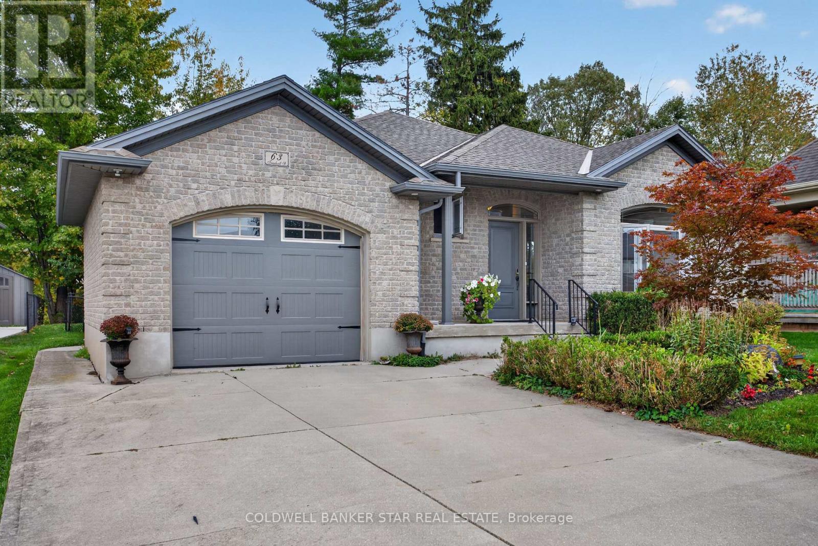 63 Treadwell Street — photo 4