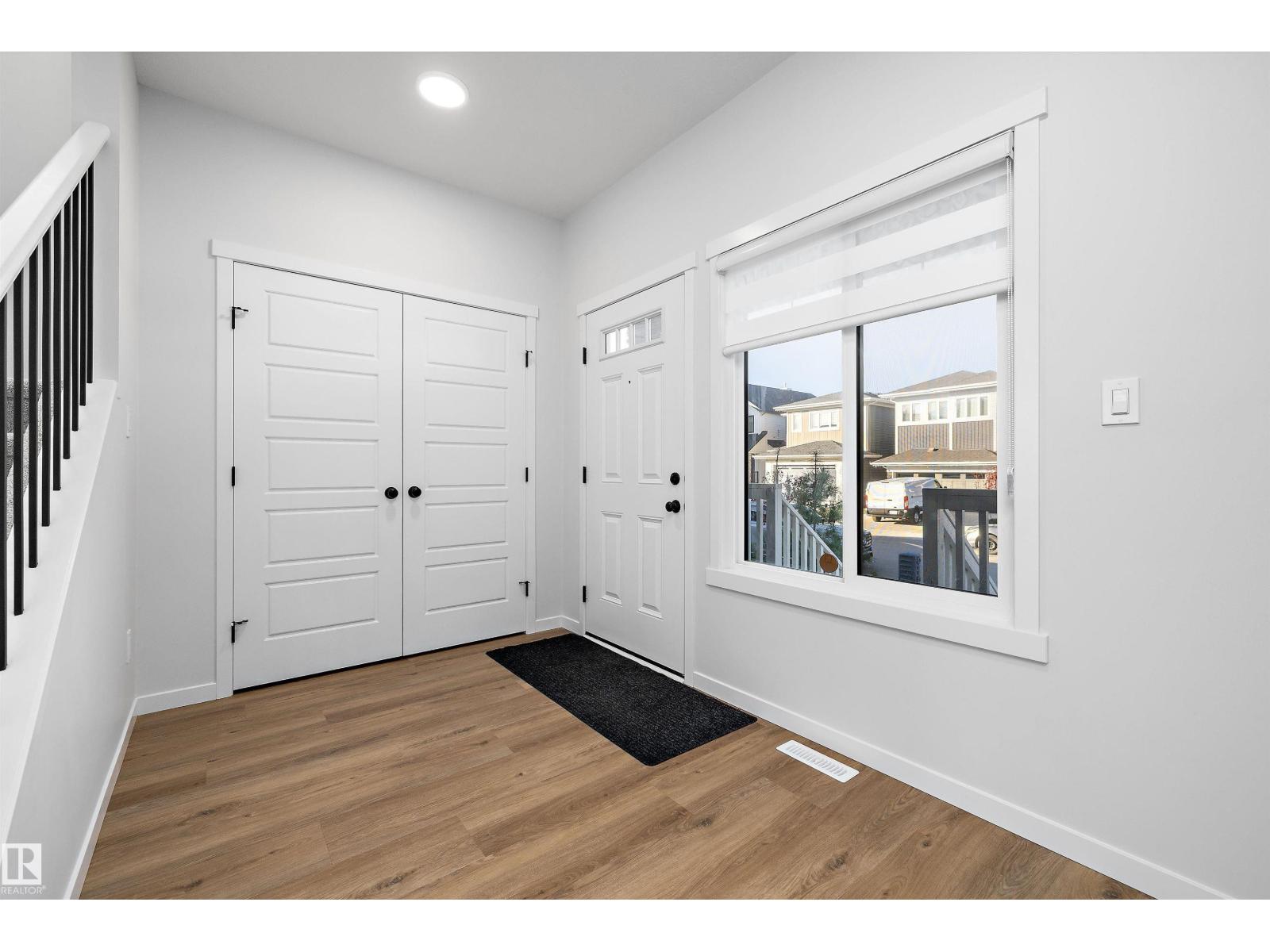 6333 Greenaway Avenue NW, photo 2