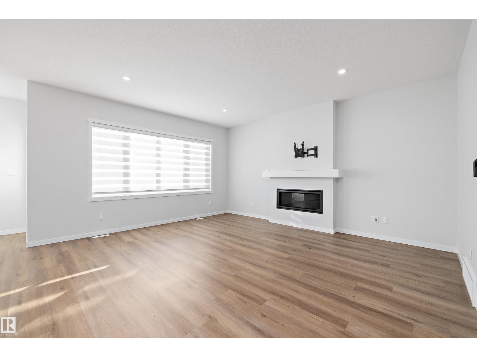 6333 Greenaway Avenue NW, photo 8