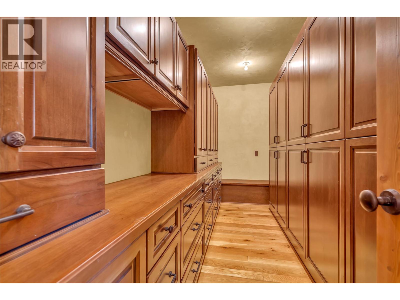 18005 Whitfield Road, Summerland