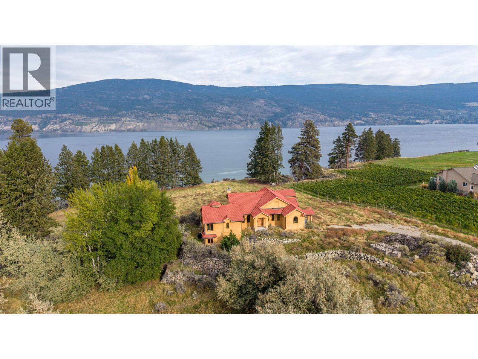 18005 Whitfield Road, Summerland