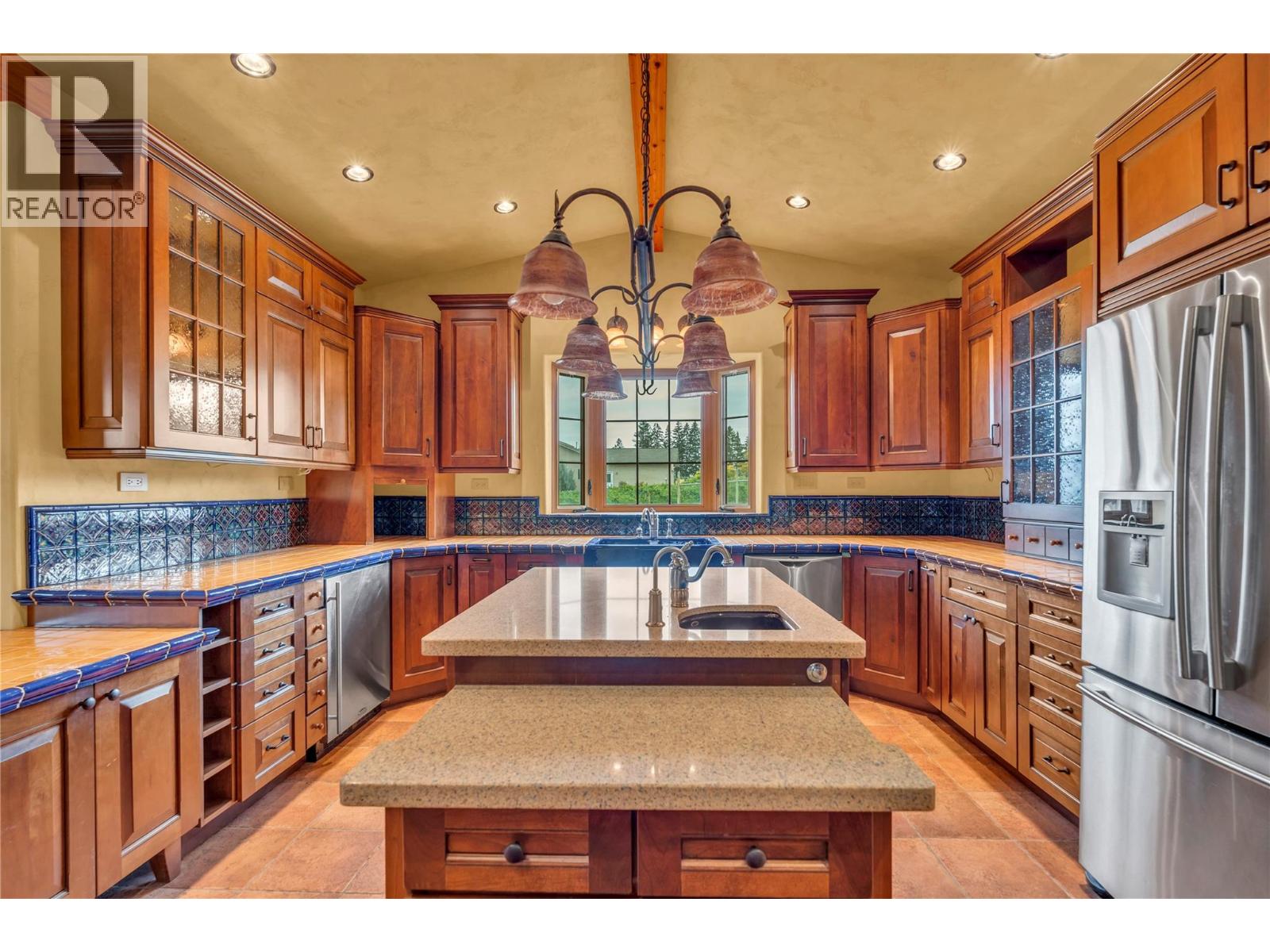 18005 Whitfield Road, Summerland