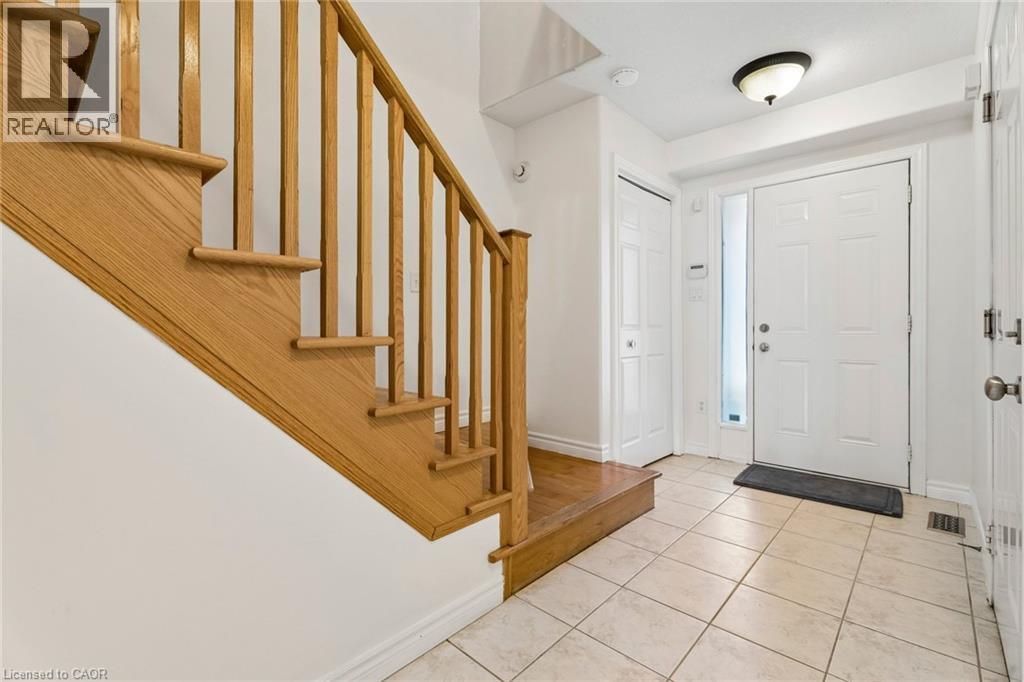 27 Pettit Street — photo 3