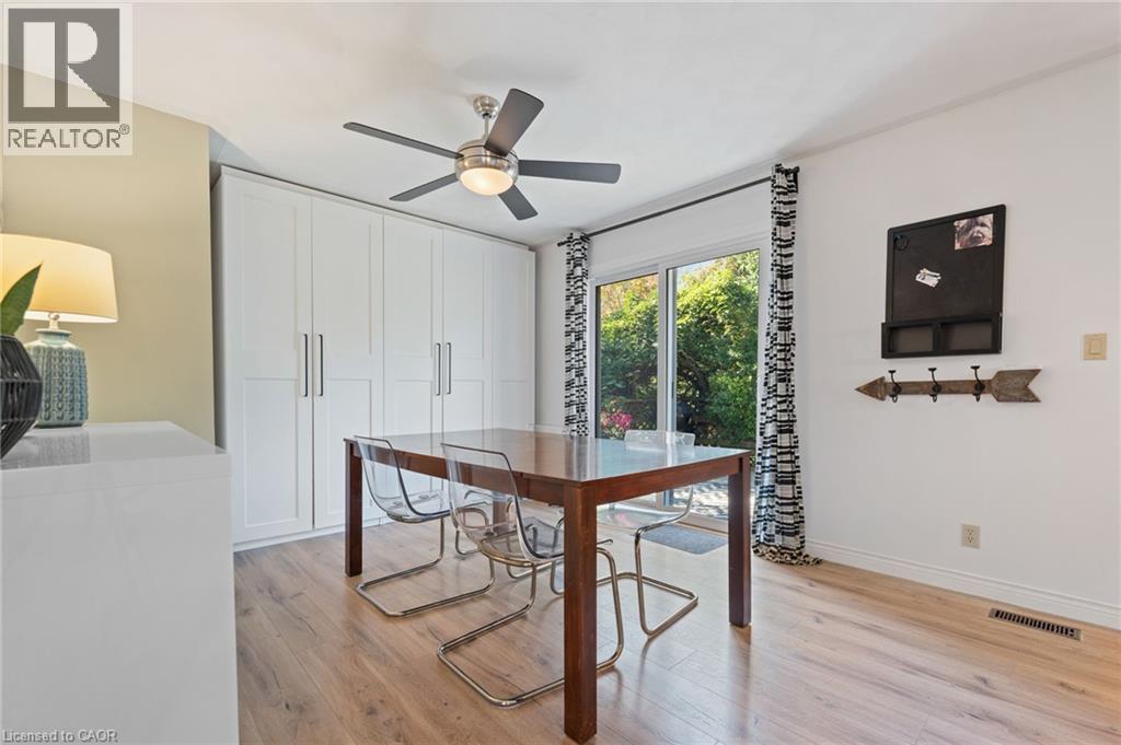 29 Leslie Avenue — photo 8
