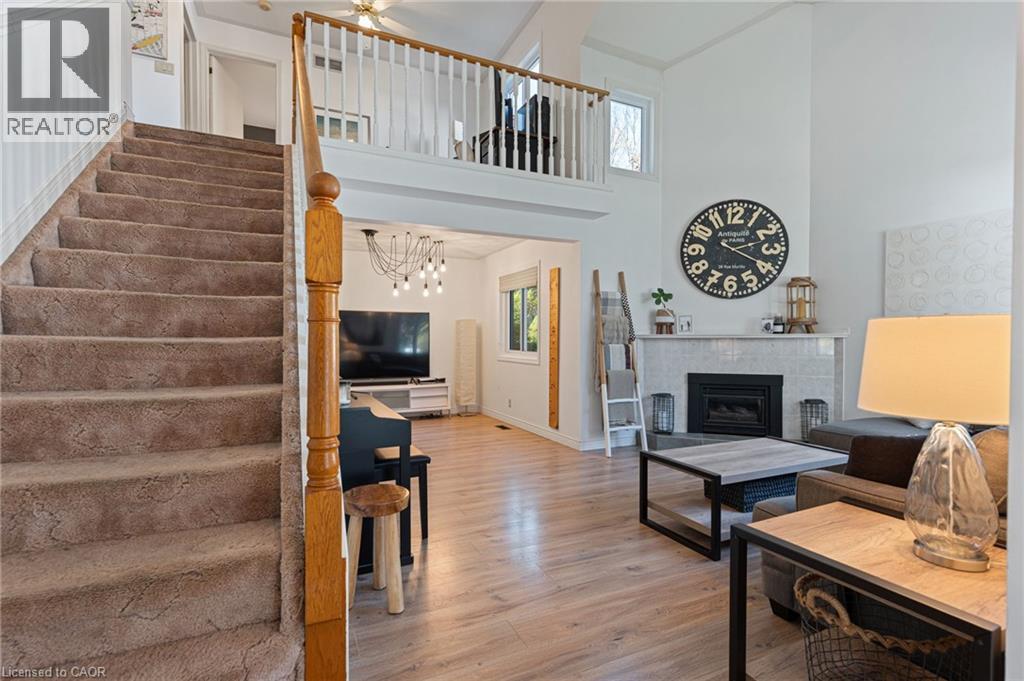 29 Leslie Avenue — photo 15