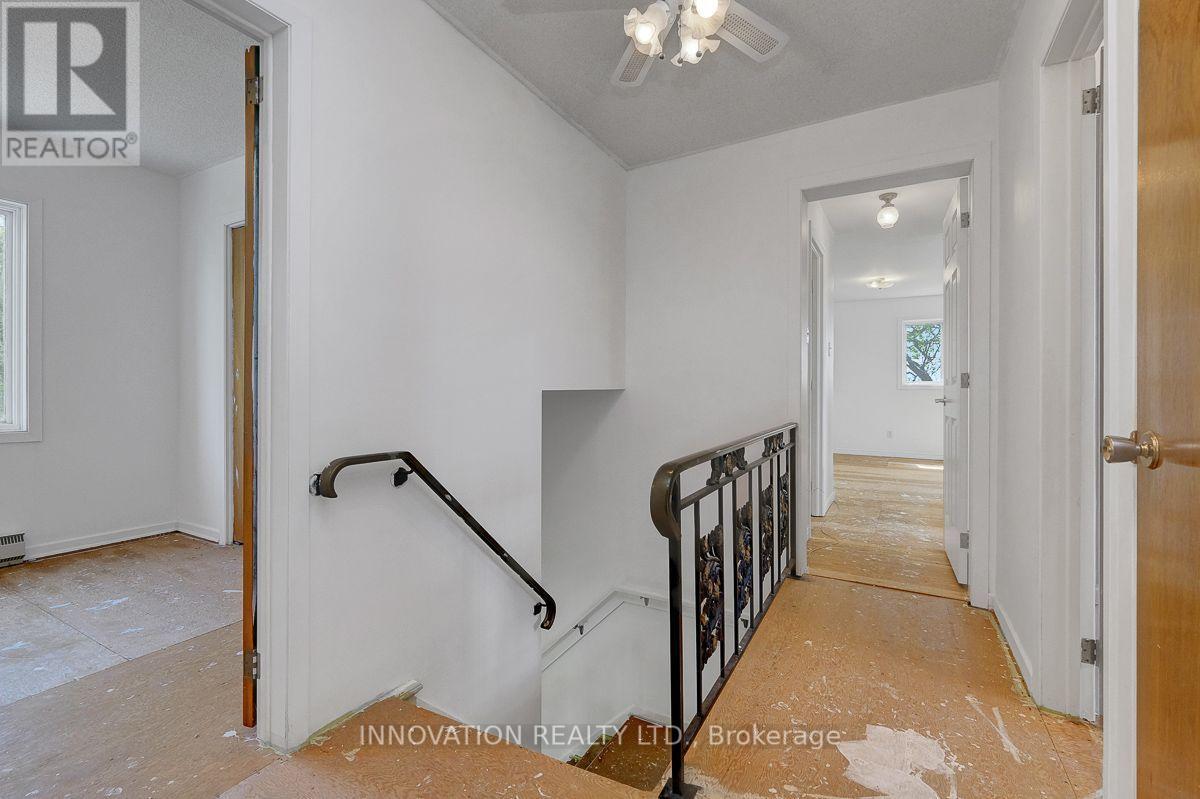 456 Gladstone Street — photo 21