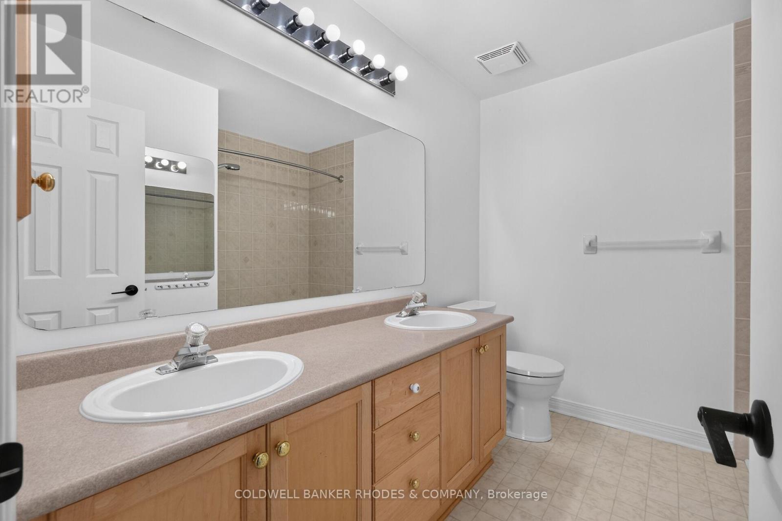 62 Sonata Place — photo 36