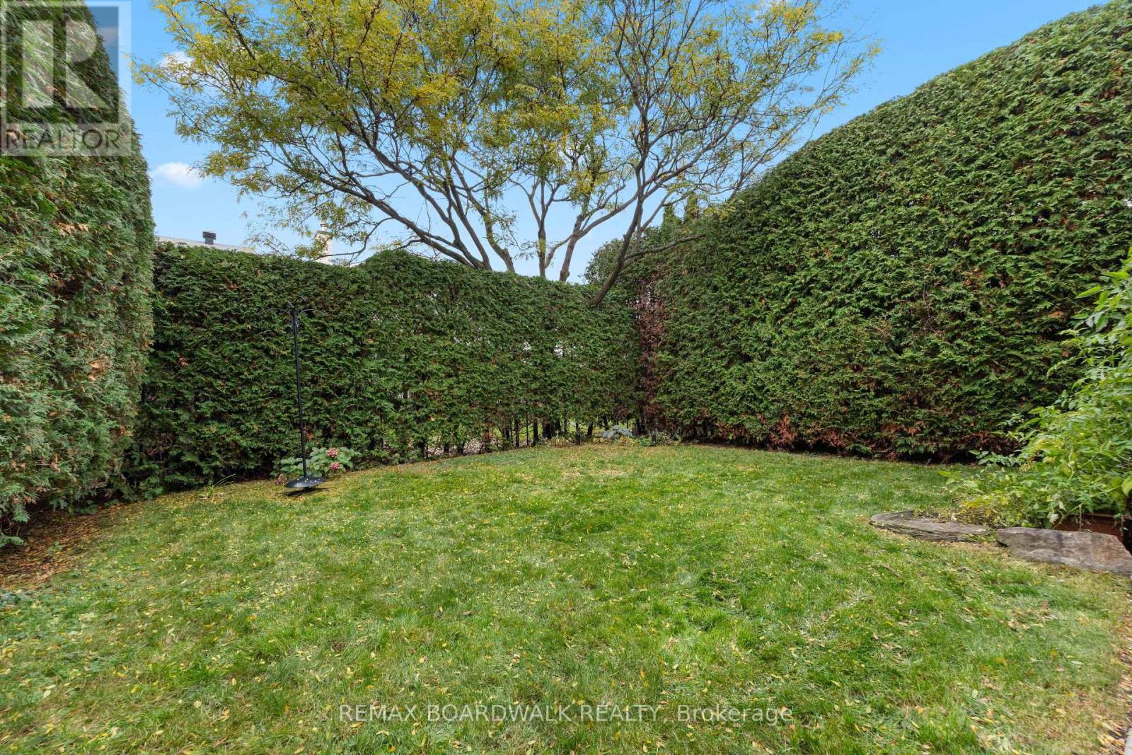 3 Moresby Drive — photo 40