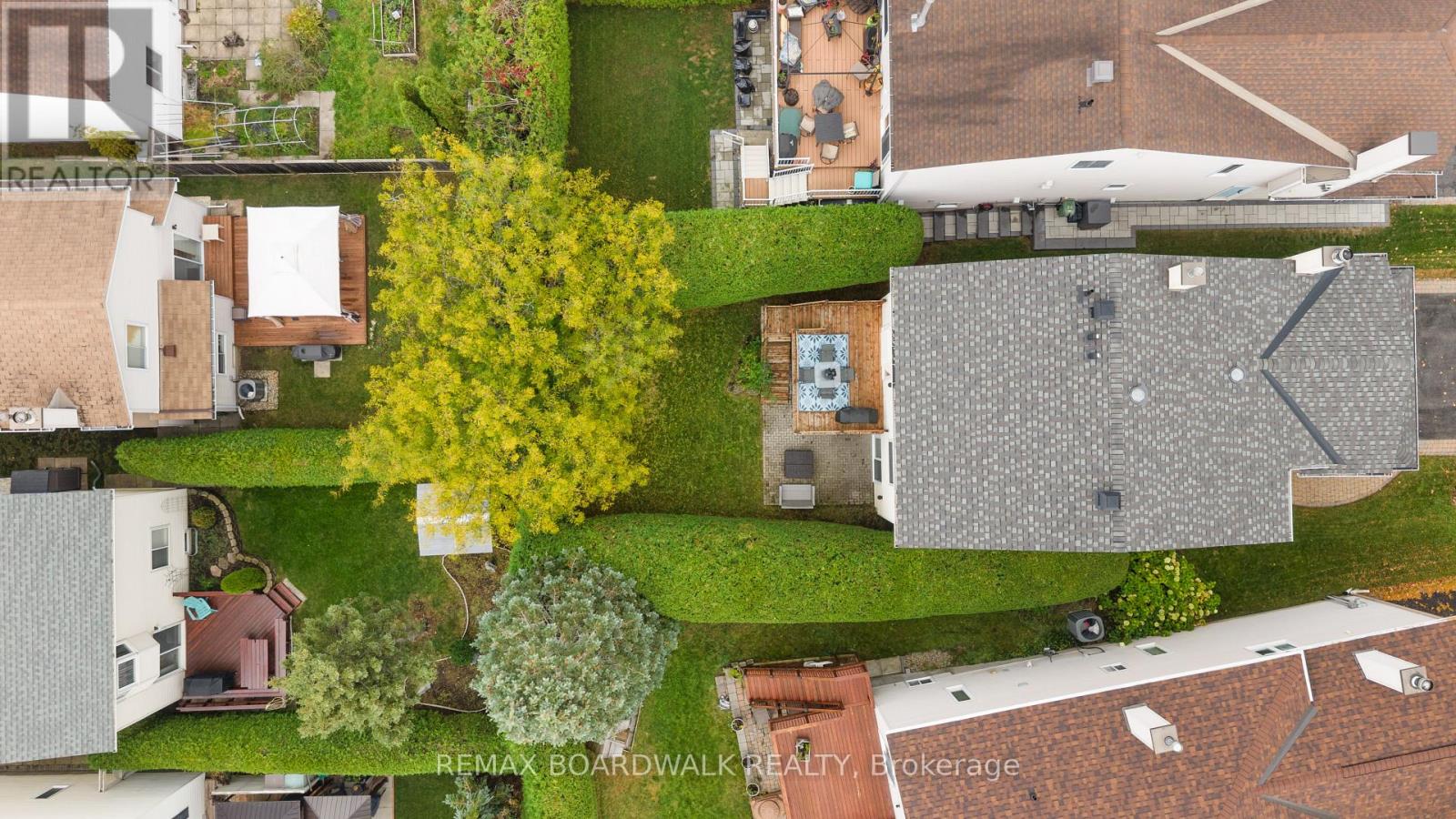 3 Moresby Drive — photo 43