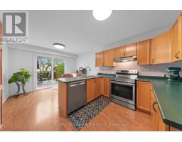 3 Moresby Drive, Ottawa, ON K2M2A2 Photo 11
