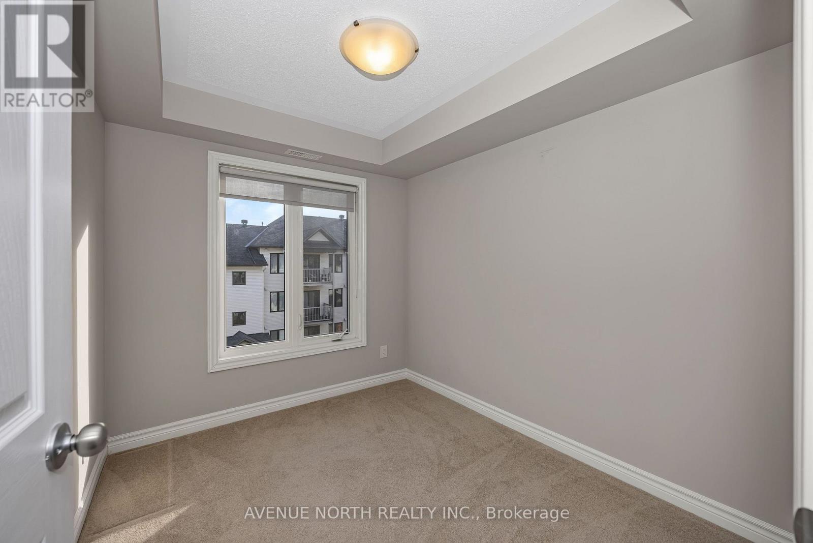 135 Bluestone Private — photo 18