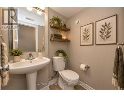 7 - 135 Bluestone Private, Ottawa, ON K4A0X7 Photo 8
