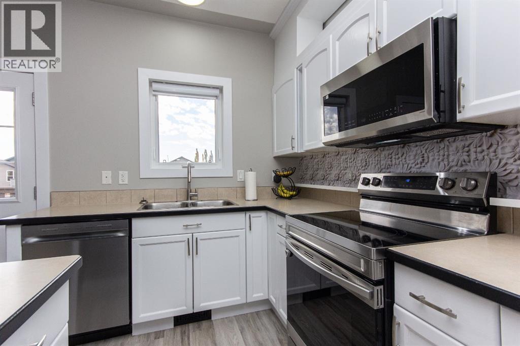 Listing photo – 55 Viscount Drive, Red Deer